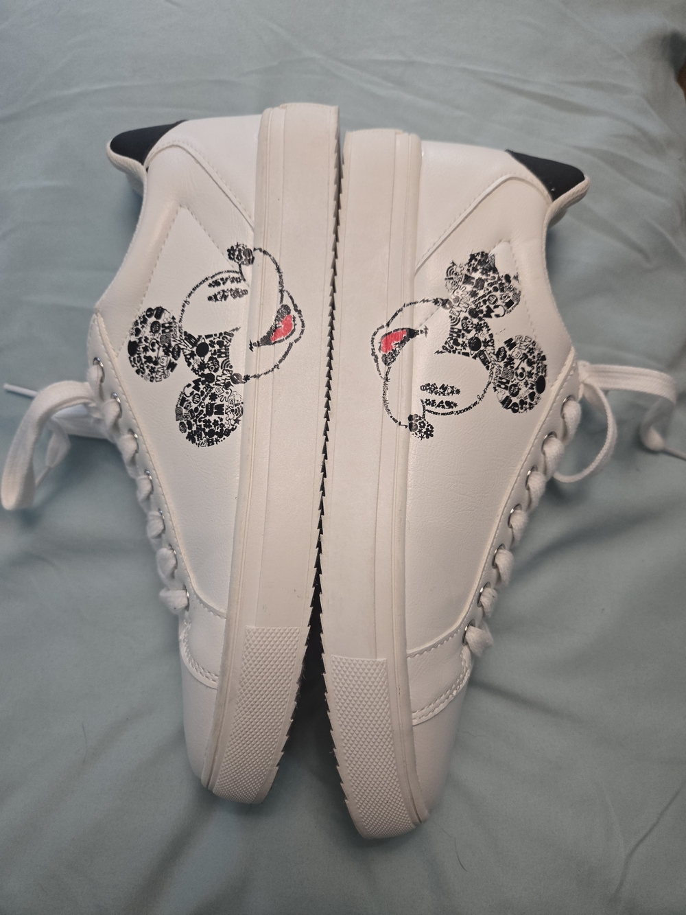 Mickey Mouse Adult Size 9